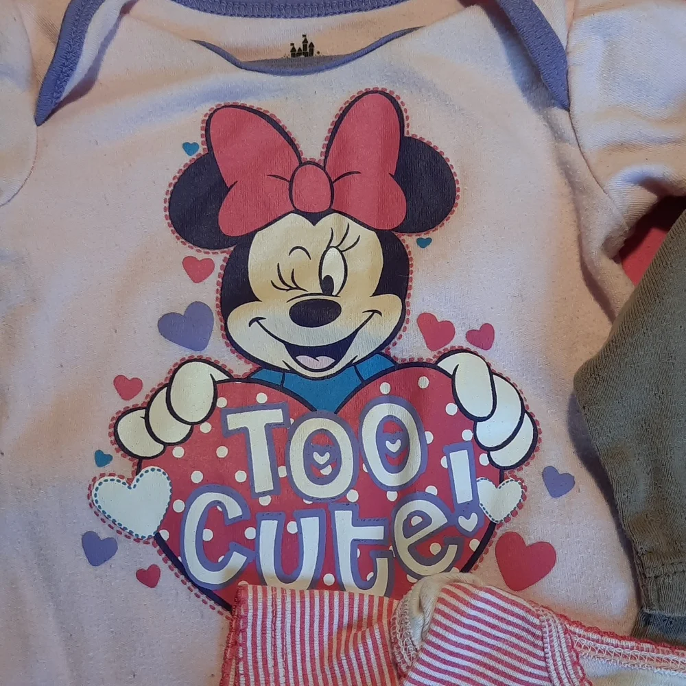 Onesies baby girl 0 to 3 months and one newborn